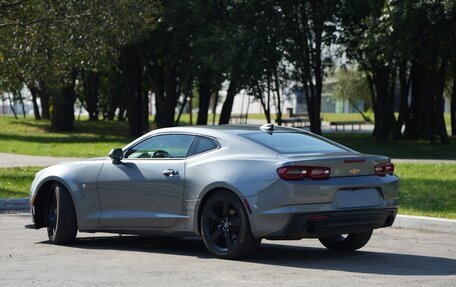 Chevrolet Camaro VI, 2020 год, 2 900 000 рублей, 2 фотография