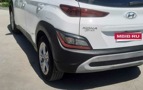 Hyundai Kona I, 2022 год, 1 950 000 рублей, 4 фотография