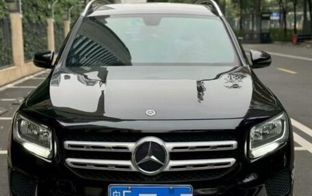 Mercedes-Benz GLB, 2022 год, 2 415 000 рублей, 2 фотография