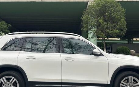 Mercedes-Benz GLB, 2022 год, 2 400 000 рублей, 5 фотография
