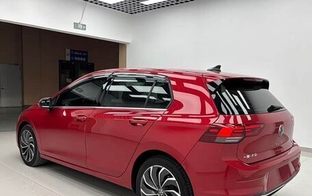 Volkswagen Golf VIII, 2023 год, 1 870 010 рублей, 4 фотография