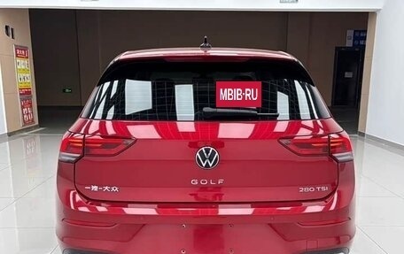 Volkswagen Golf VIII, 2023 год, 1 870 010 рублей, 3 фотография