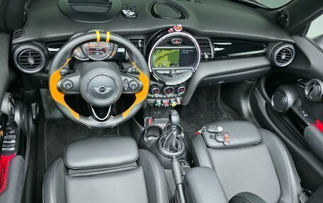 MINI Cabrio, 2018 год, 1 610 000 рублей, 7 фотография
