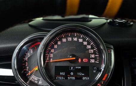 MINI Cabrio, 2018 год, 1 610 000 рублей, 10 фотография
