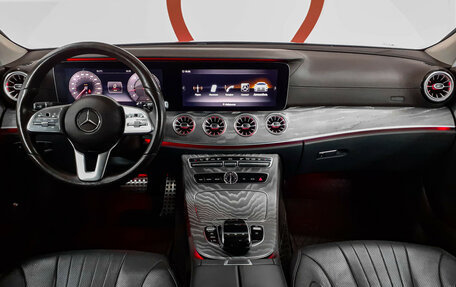 Mercedes-Benz CLS, 2019 год, 4 180 000 рублей, 8 фотография