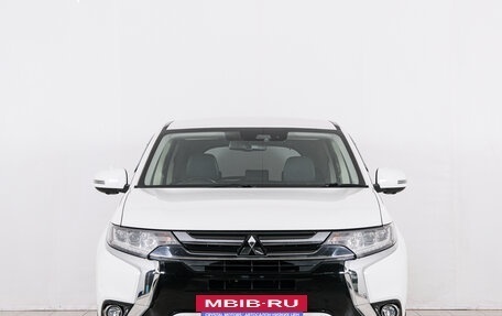 Mitsubishi Outlander III рестайлинг 3, 2018 год, 2 329 000 рублей, 2 фотография
