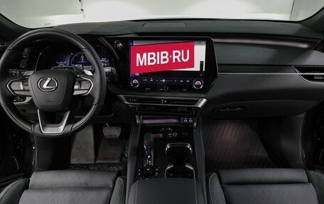 Lexus RX IV рестайлинг, 2025 год, 11 200 000 рублей, 39 фотография