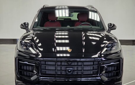 Porsche Cayenne III, 2024 год, 17 990 000 рублей, 2 фотография
