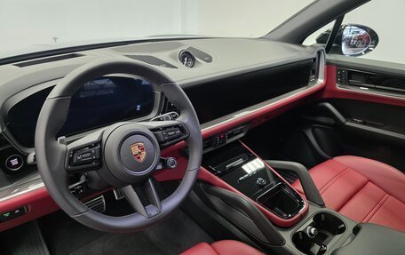 Porsche Cayenne III, 2024 год, 17 990 000 рублей, 15 фотография