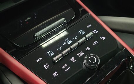 Porsche Cayenne III, 2024 год, 17 990 000 рублей, 19 фотография