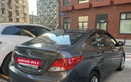 Hyundai Solaris II рестайлинг, 2011 год, 895 000 рублей, 3 фотография
