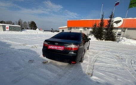 Toyota Camry, 2017 год, 2 250 000 рублей, 9 фотография