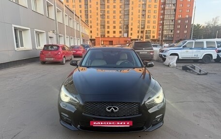 Infiniti Q50 I рестайлинг, 2014 год, 1 590 000 рублей, 2 фотография