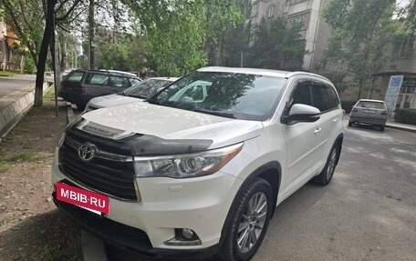 Toyota Highlander III, 2014 год, 2 700 000 рублей, 12 фотография