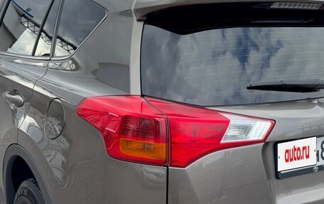 Toyota RAV4, 2013 год, 1 800 000 рублей, 6 фотография