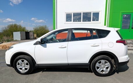 Toyota RAV4, 2018 год, 2 650 000 рублей, 7 фотография