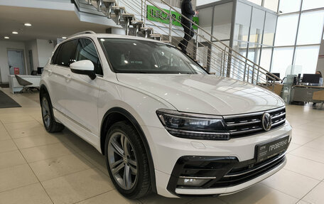 Volkswagen Tiguan II, 2019 год, 3 050 000 рублей, 7 фотография