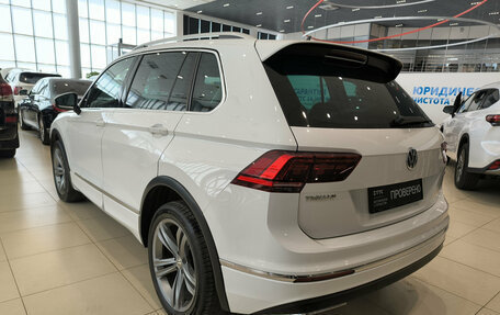Volkswagen Tiguan II, 2019 год, 3 050 000 рублей, 11 фотография
