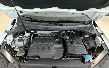 Volkswagen Tiguan II, 2019 год, 3 050 000 рублей, 13 фотография