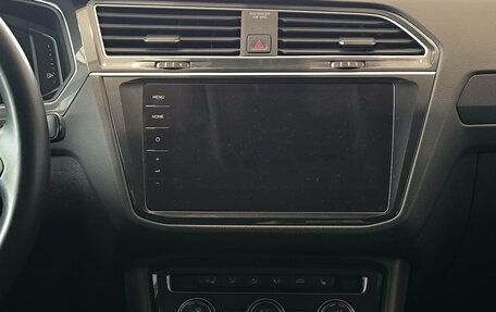 Volkswagen Tiguan II, 2019 год, 3 050 000 рублей, 19 фотография