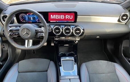 Mercedes-Benz A-Класс, 2024 год, 4 070 000 рублей, 8 фотография