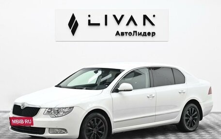 Skoda Superb III рестайлинг, 2012 год, 975 000 рублей, 3 фотография