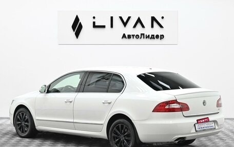Skoda Superb III рестайлинг, 2012 год, 975 000 рублей, 2 фотография