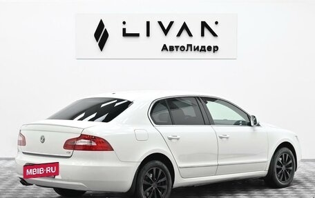 Skoda Superb III рестайлинг, 2012 год, 975 000 рублей, 4 фотография