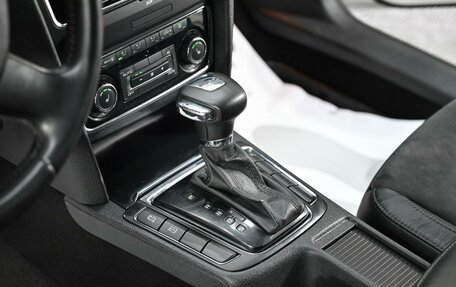 Skoda Superb III рестайлинг, 2012 год, 975 000 рублей, 9 фотография