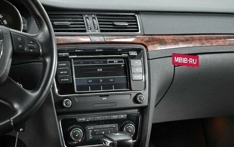 Skoda Superb III рестайлинг, 2012 год, 975 000 рублей, 8 фотография