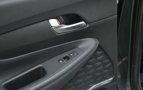 Hyundai Santa Fe IV, 2018 год, 2 215 000 рублей, 10 фотография