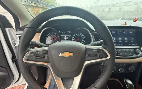 Chevrolet Monza, 2022 год, 900 000 рублей, 16 фотография