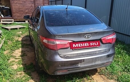 KIA Rio III рестайлинг, 2012 год, 700 000 рублей, 2 фотография