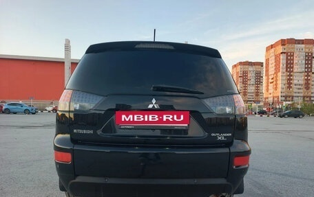 Mitsubishi Outlander III рестайлинг 3, 2011 год, 1 590 000 рублей, 5 фотография