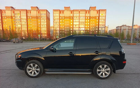Mitsubishi Outlander III рестайлинг 3, 2011 год, 1 590 000 рублей, 17 фотография