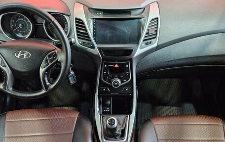 Hyundai Elantra V, 2015 год, 1 099 000 рублей, 9 фотография