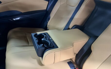 Lexus RX IV рестайлинг, 2023 год, 9 890 000 рублей, 15 фотография