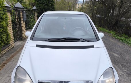 Mercedes-Benz A-Класс, 1999 год, 242 000 рублей, 1 фотография