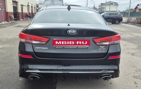 KIA Optima IV, 2018 год, 1 850 000 рублей, 3 фотография