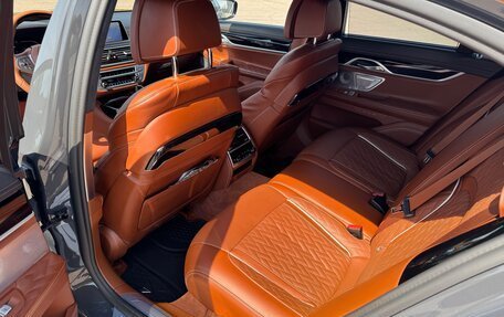 BMW 7 серия, 2020 год, 8 750 000 рублей, 13 фотография