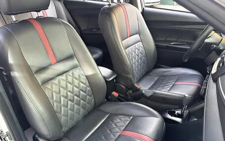 Toyota Yaris XP150 рестайлинг, 2021 год, 970 000 рублей, 19 фотография