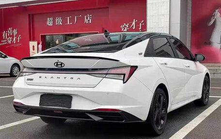 Hyundai Elantra, 2021 год, 1 100 000 рублей, 5 фотография