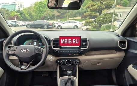 Hyundai Venue I, 2023 год, 1 030 333 рублей, 9 фотография