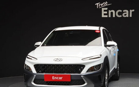 Hyundai Kona I, 2022 год, 1 440 000 рублей, 3 фотография