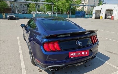 Ford Mustang VI рестайлинг, 2019 год, 4 600 000 рублей, 3 фотография