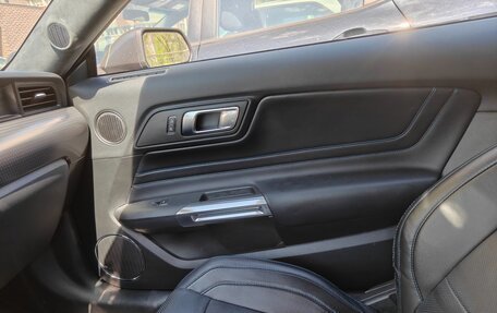 Ford Mustang VI рестайлинг, 2019 год, 4 600 000 рублей, 19 фотография