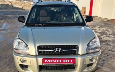 Hyundai Tucson III, 2008 год, 625 000 рублей, 2 фотография