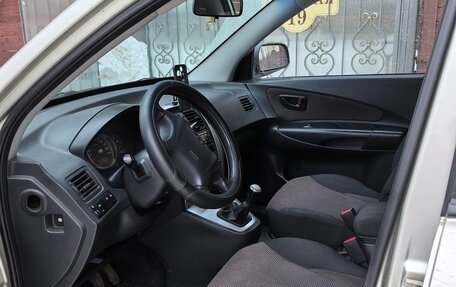Hyundai Tucson III, 2008 год, 625 000 рублей, 14 фотография