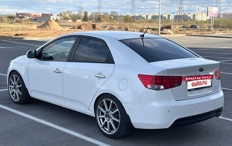 KIA Cerato III, 2011 год, 890 000 рублей, 4 фотография