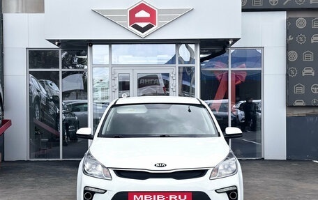 KIA Rio IV, 2018 год, 1 180 000 рублей, 2 фотография